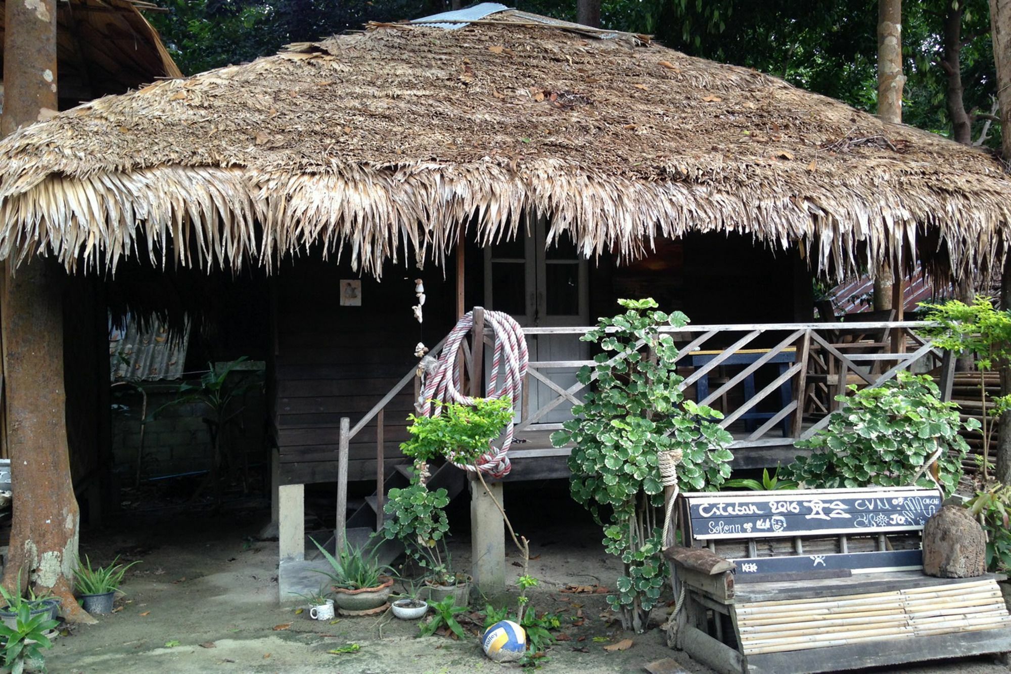 Hotel Art Garden Koh Lipe Esterno foto